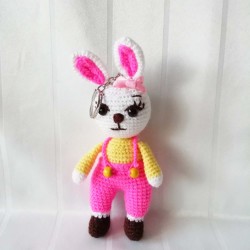 Crochet Doll, Rabbit Keychain, Crochet Doll, Syrian Handmade, Soft Amigurumi Keychain